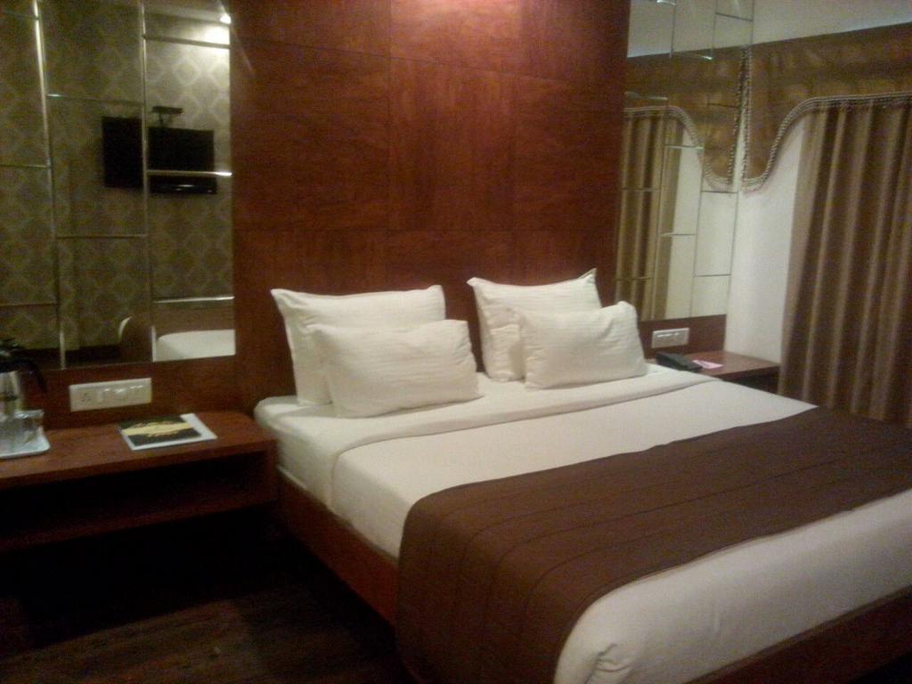 The Shiv Nautica Hotel Mundra Exterior photo