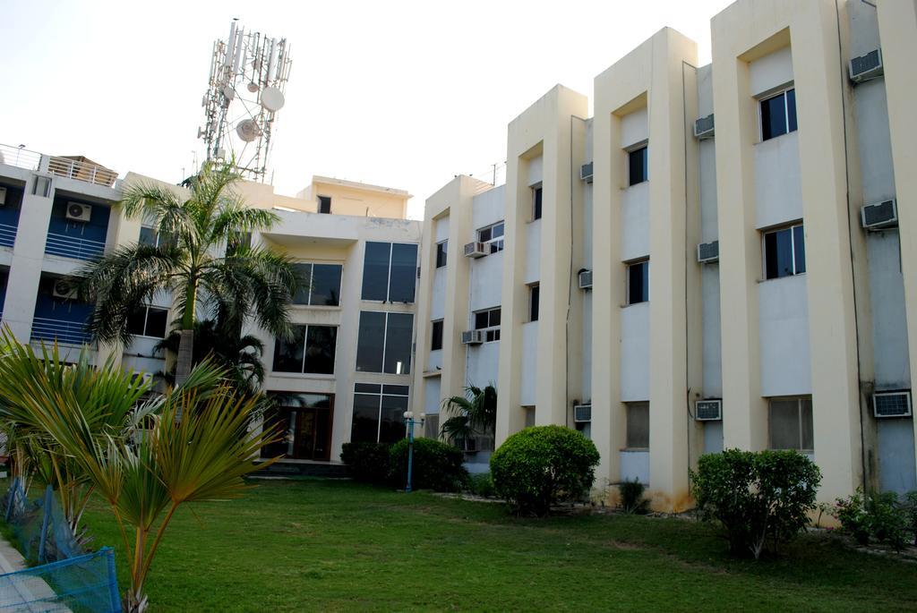 The Shiv Nautica Hotel Mundra Exterior photo